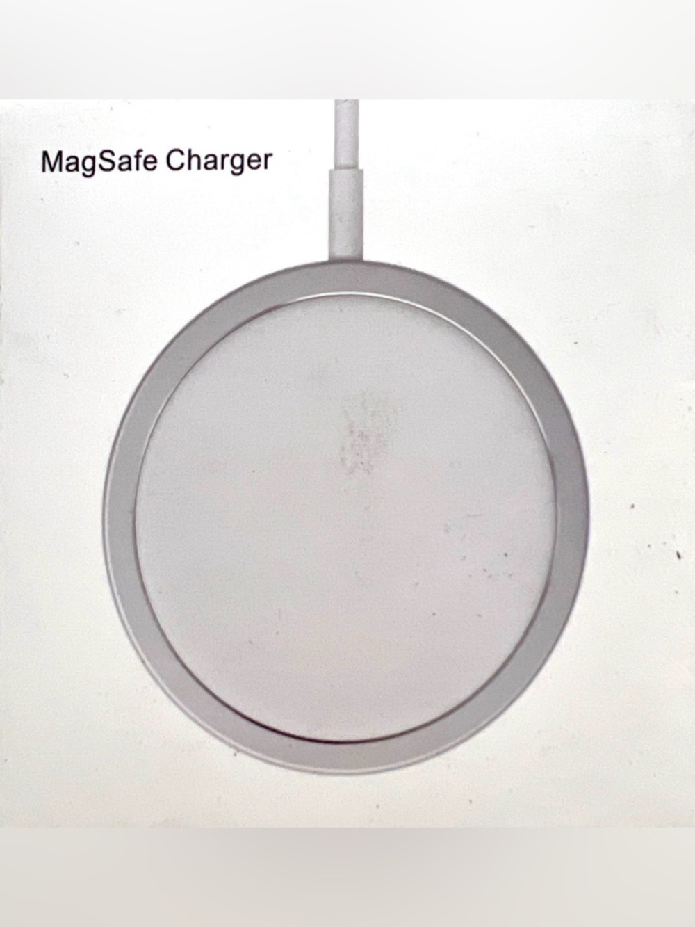MagSafe Wireless Charging Pad - Silver/White